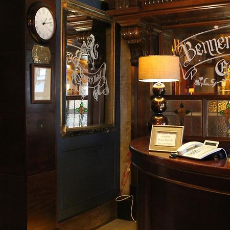 Tralee Benners Hotel Екстериор снимка
