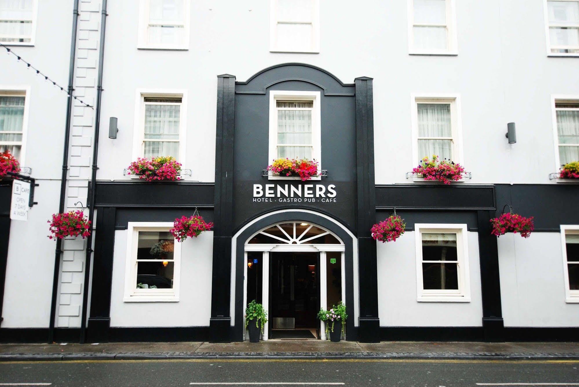 Tralee Benners Hotel Екстериор снимка