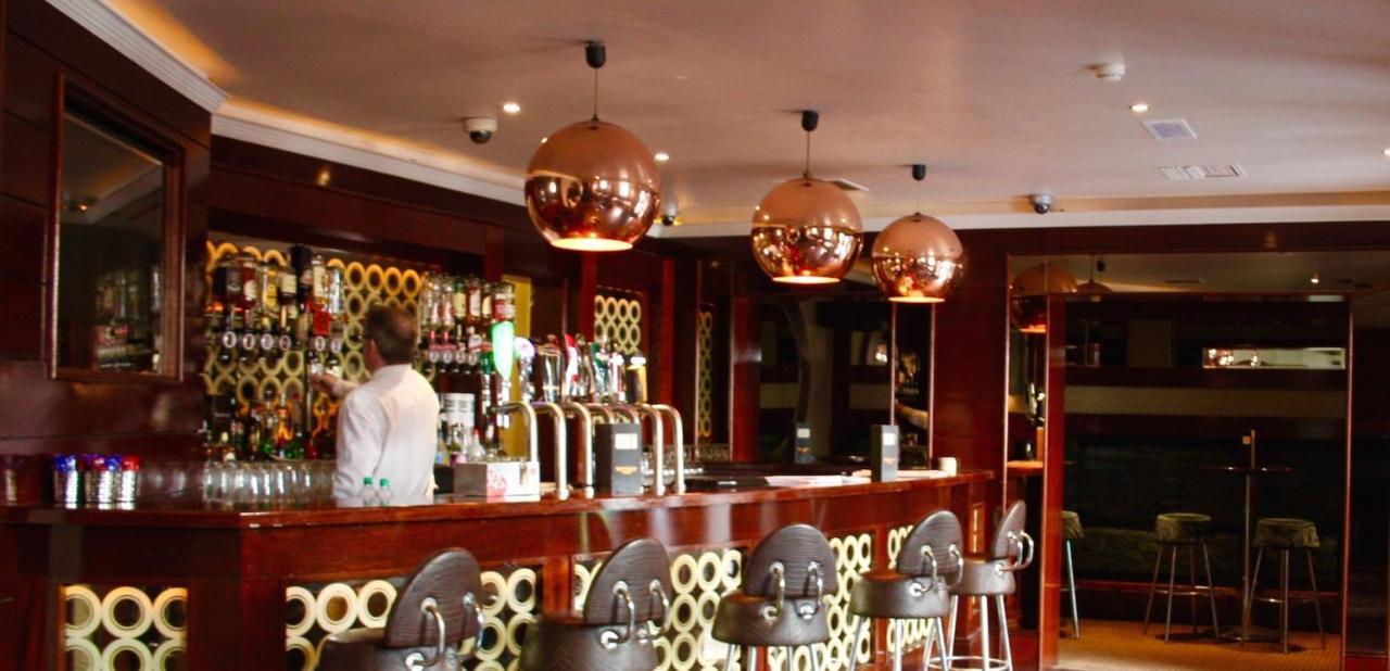 Tralee Benners Hotel Екстериор снимка